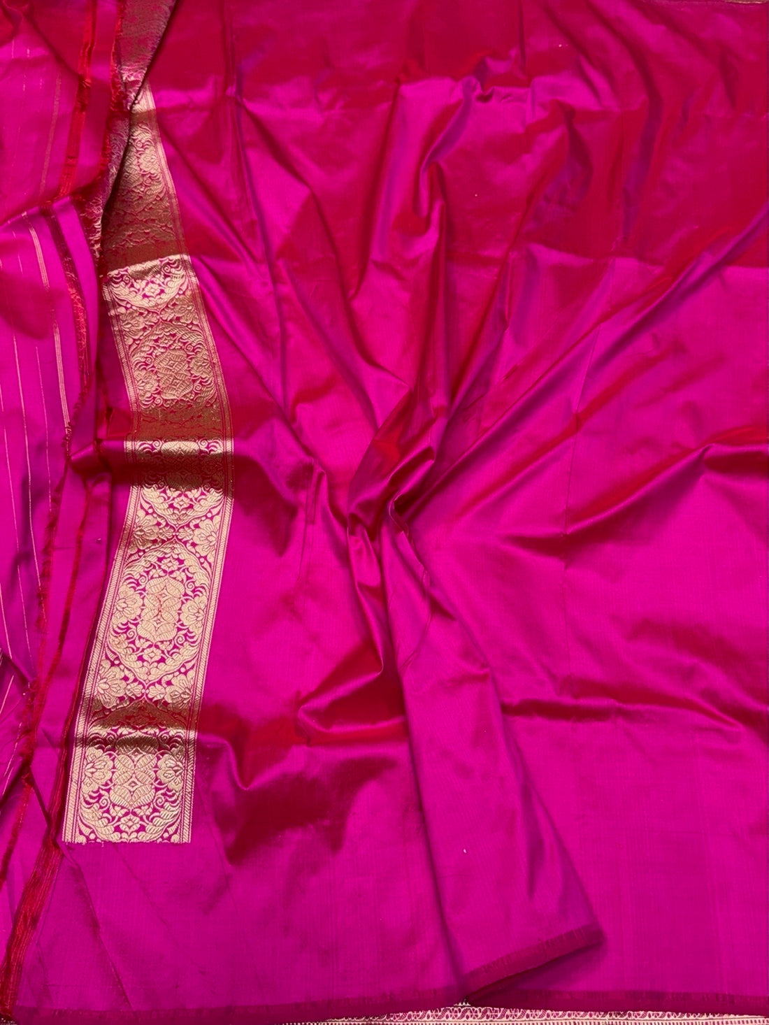 Rani Pink Handwoven Pure Banarasi Silk Saree – Kadwa Weave in 100% Katan Mulberry Silk