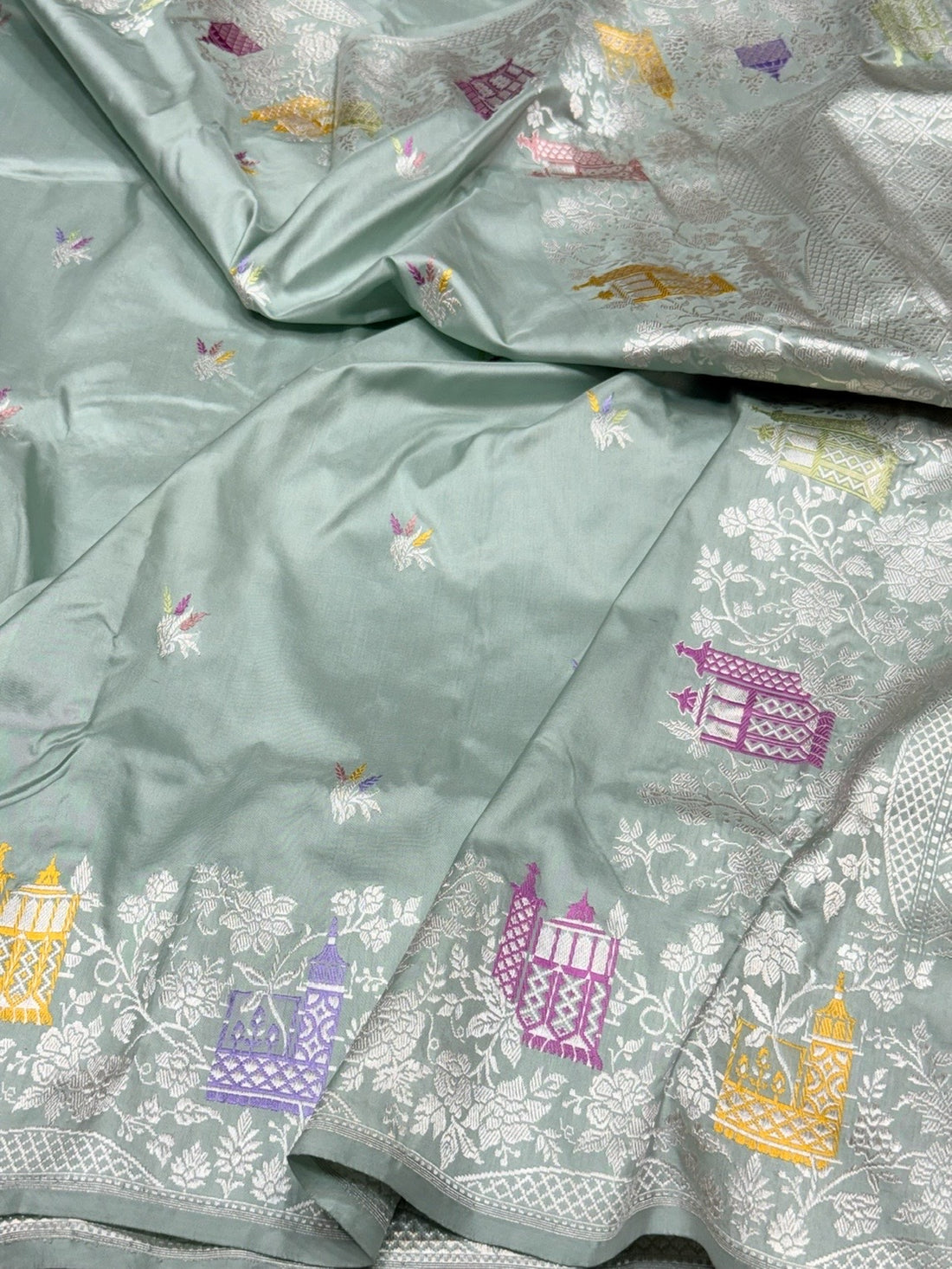 Powder Blue Handwoven Pure Banarasi Silk Saree