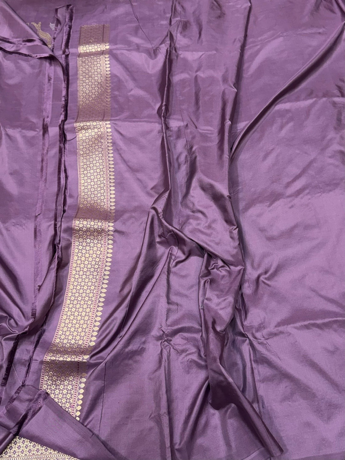 Dusty Lavender Handwoven Pure Banarasi Silk Saree