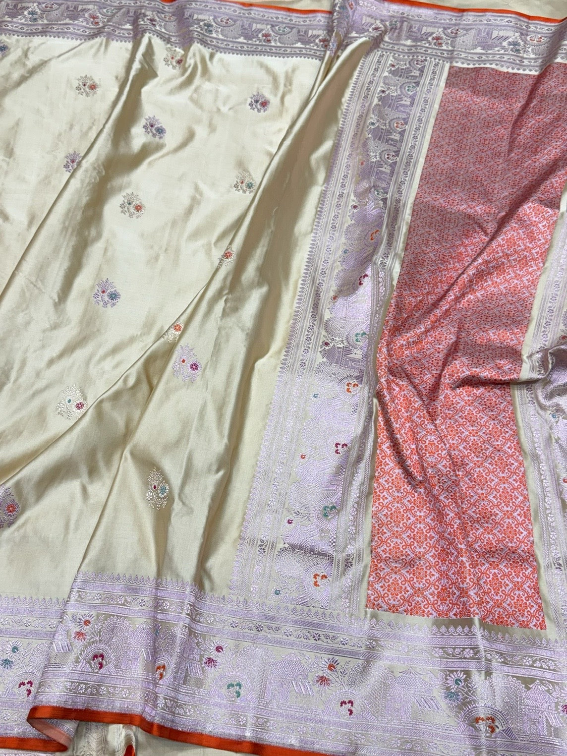 Tussar Handwoven Pure Banarasi Satin Silk Saree – Authentic Kadwa Weave