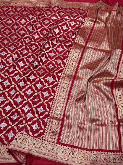 Red Handwoven Pure Banarasi Silk Saree