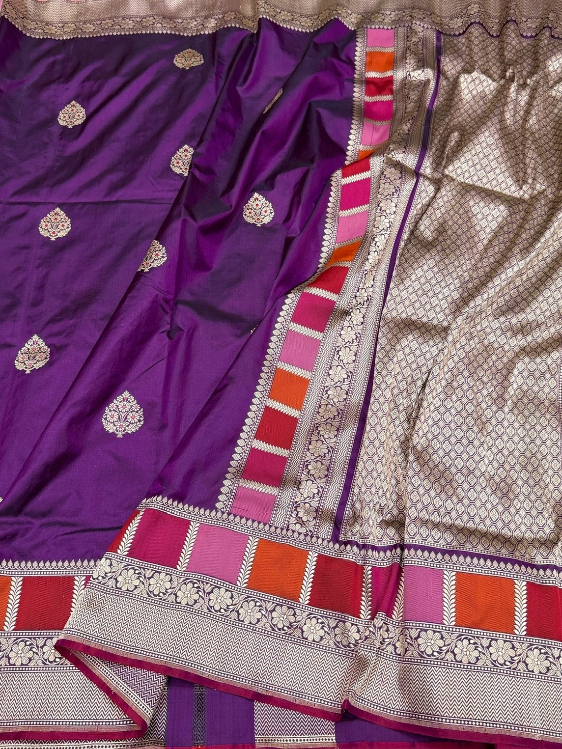 Majenta Handwoven Pure Banarasi Silk Saree in Kadwa Weave | 100% Pure Katan Silk