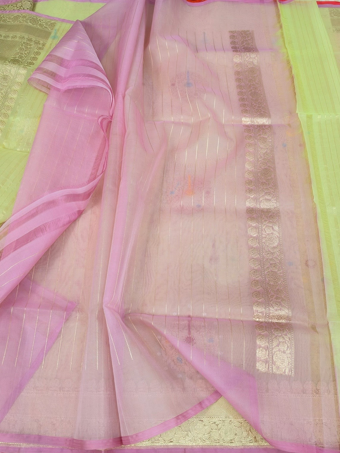 Parrot Green Handwoven Pure Banarasi Organza Silk Saree