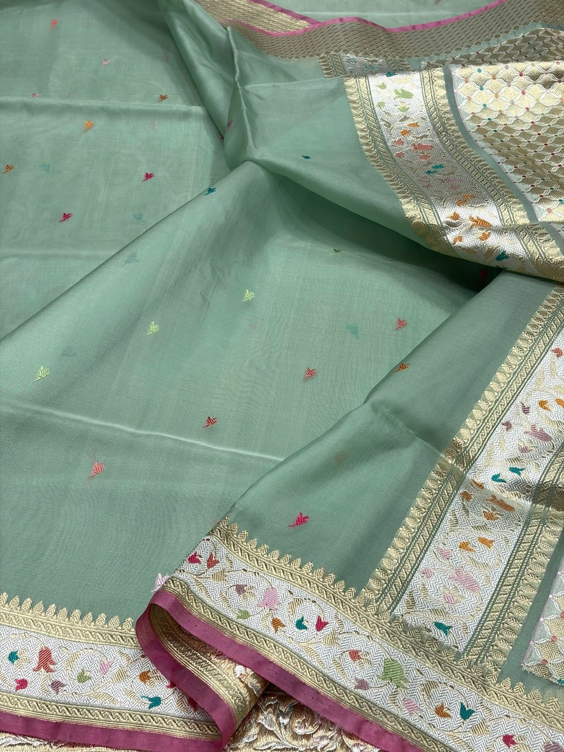 Pastel Sea Green Handwoven Pure Organza Silk Saree