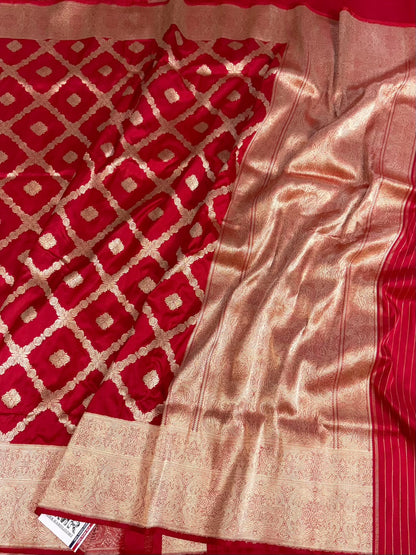 Red Handwoven Banarasi Pure Katan Silk Saree