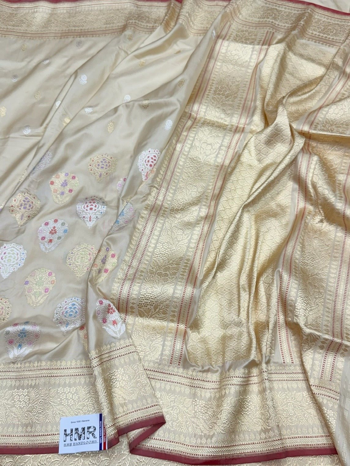 Ivory Handwoven Pure Banarasi Silk Saree in Kadwa Weave – 100% Katan Mulberry Silk