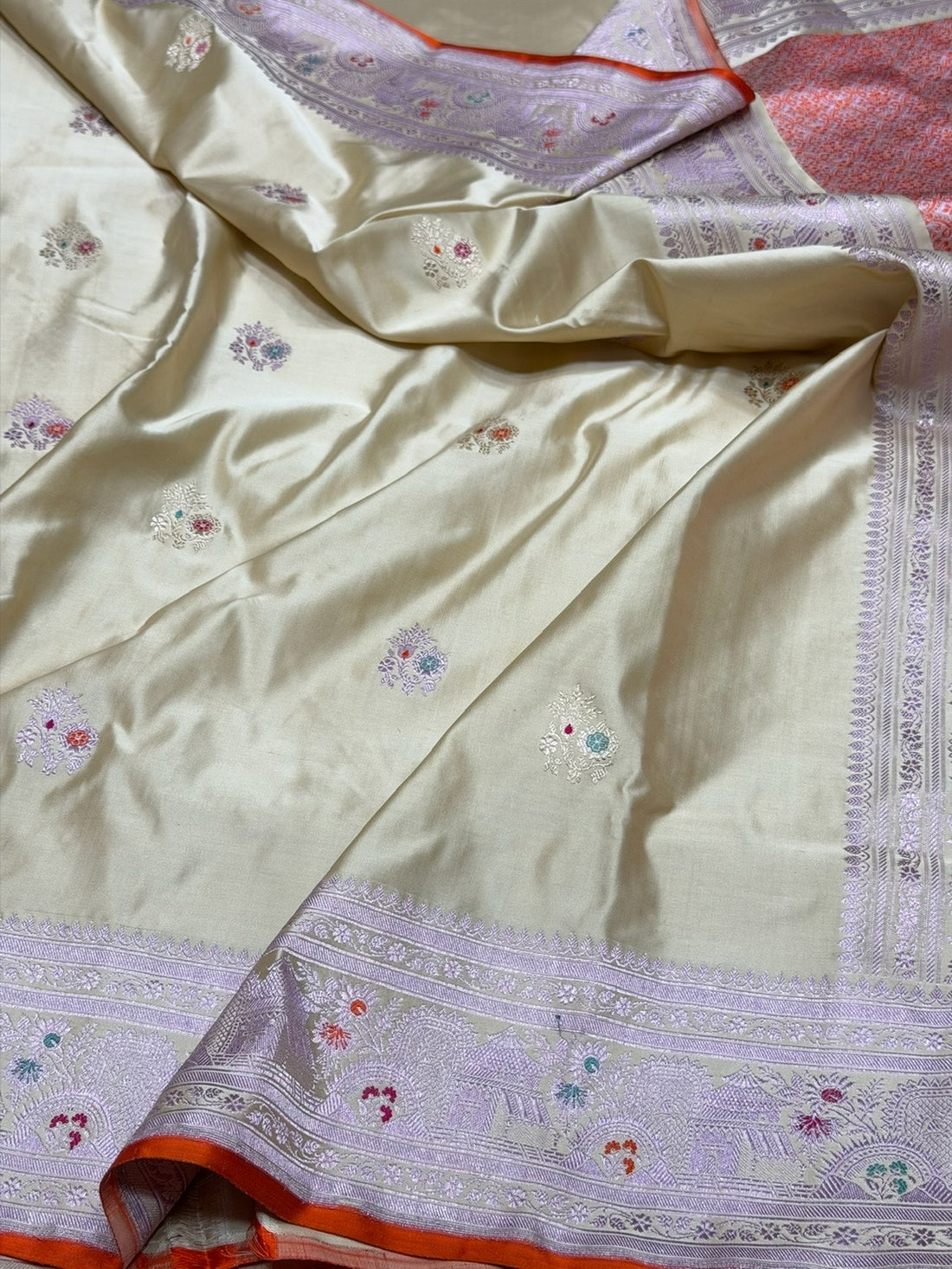 Tussar Handwoven Pure Banarasi Satin Silk Saree – Authentic Kadwa Weave