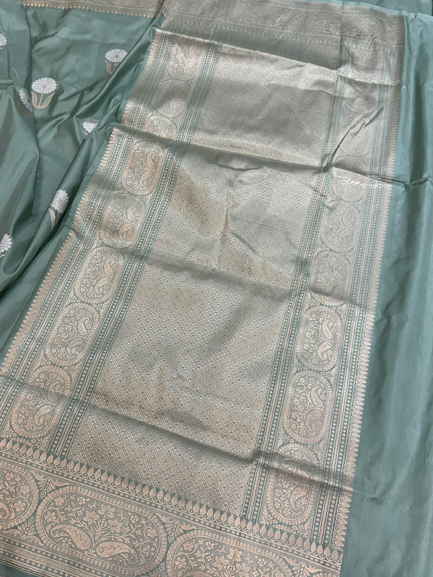 Sage Green Handwoven Pure Banarasi Silk Saree in Kadwa Weave | 100% Pure Katan Silk
