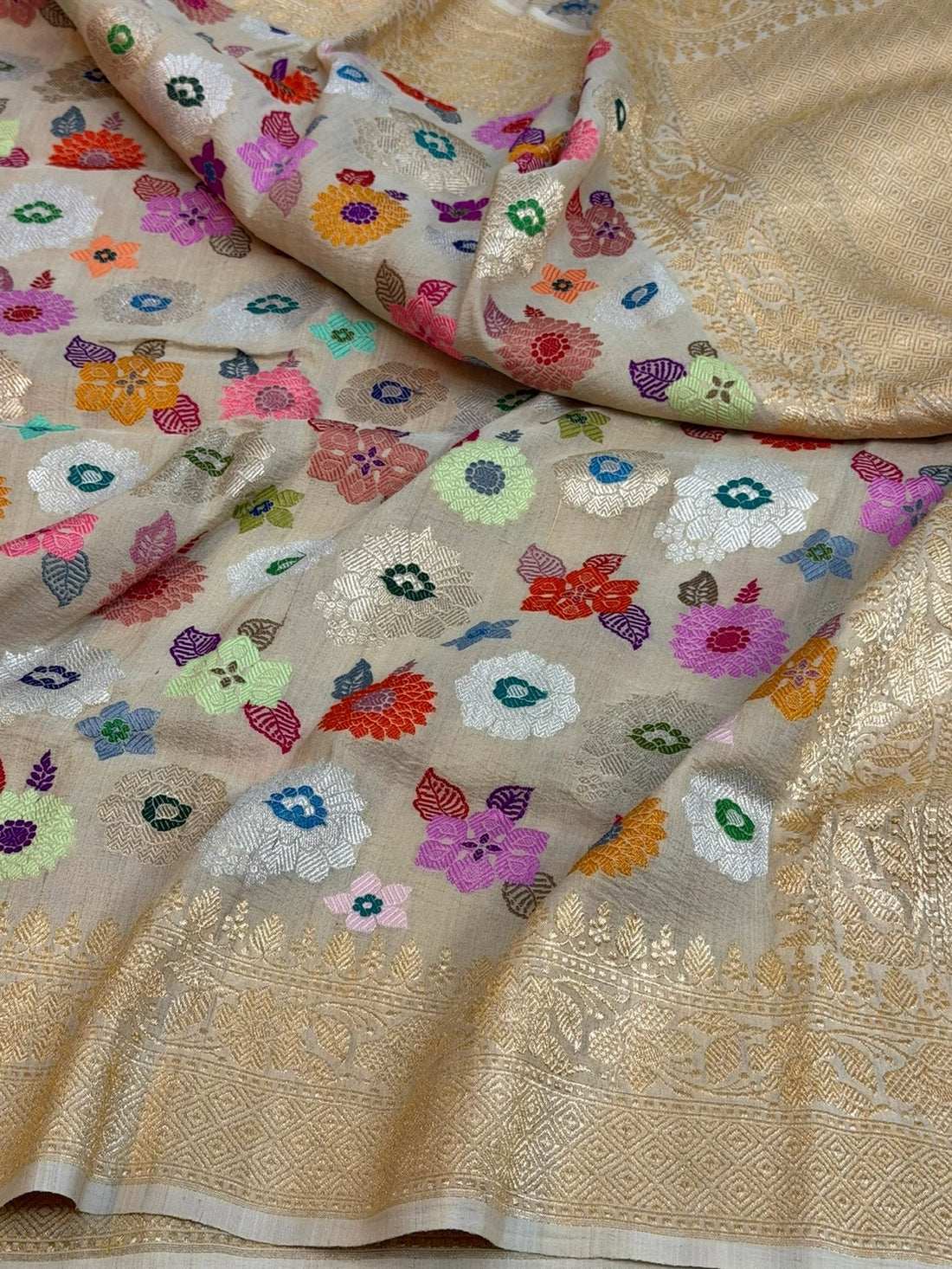 Natural Handwoven Pure Tussar Georgette Saree