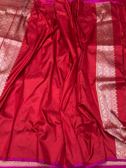 Red Handwoven Pure Banarasi Silk Saree in Kadwa Weave – 100% Katan Mulberry Silk