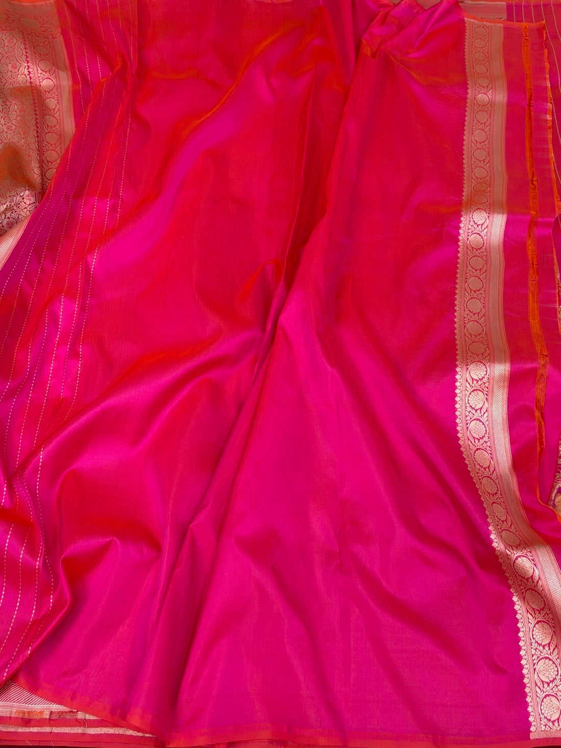 Orangish Pink Rangkaat Banarasi Pure Katan Silk Saree