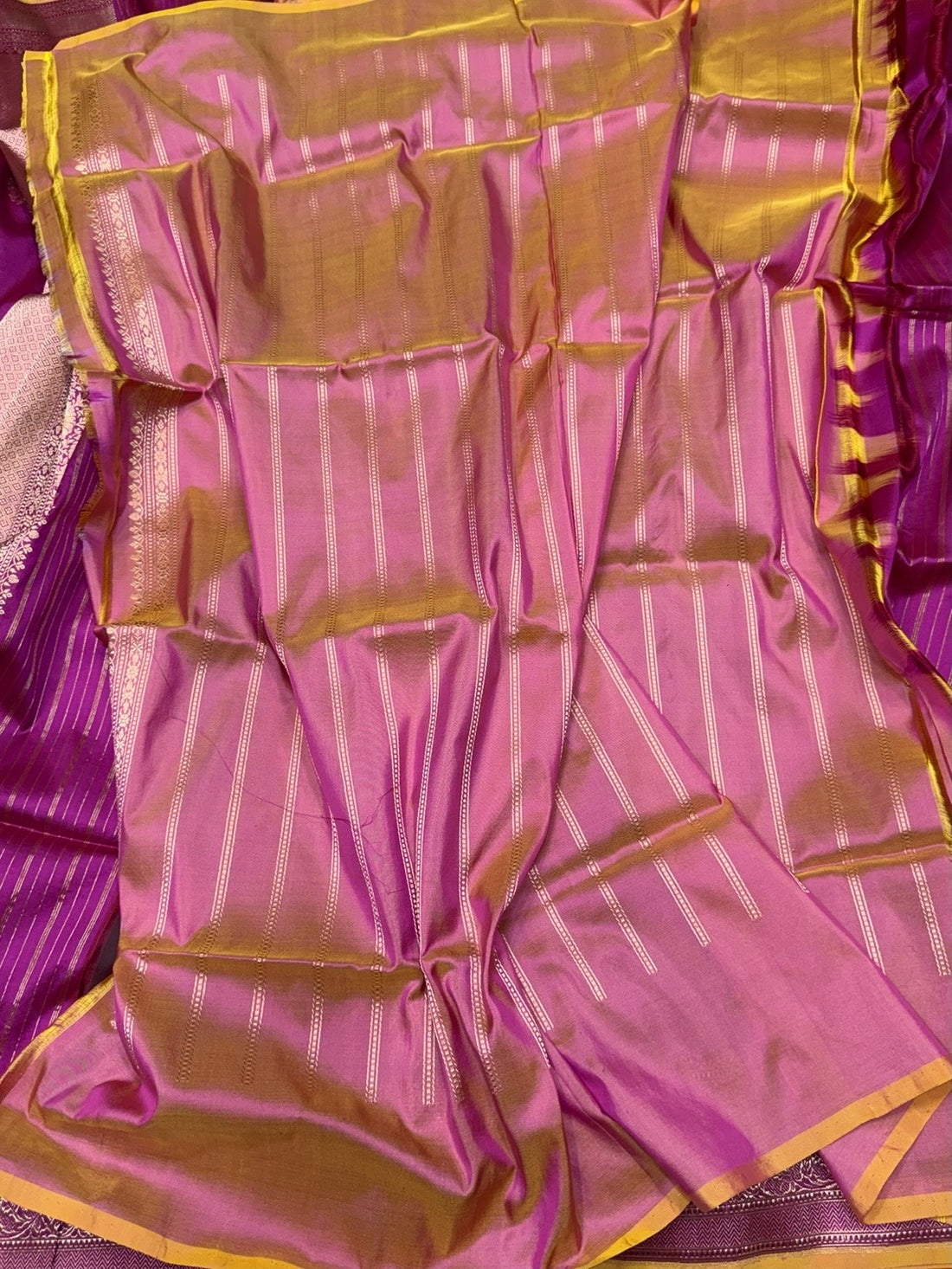 Magenta Pink Handwoven Pure Banarasi Silk Saree