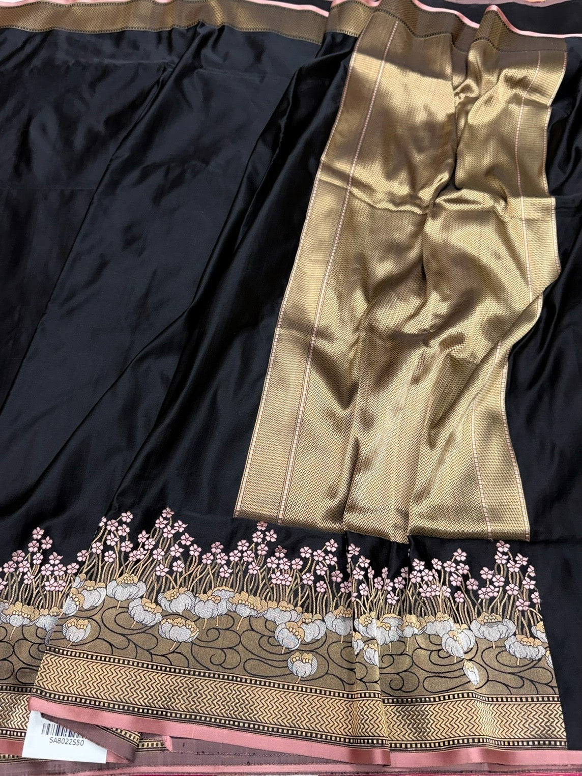 Black Handwoven Pure Banarasi Satin Silk Saree