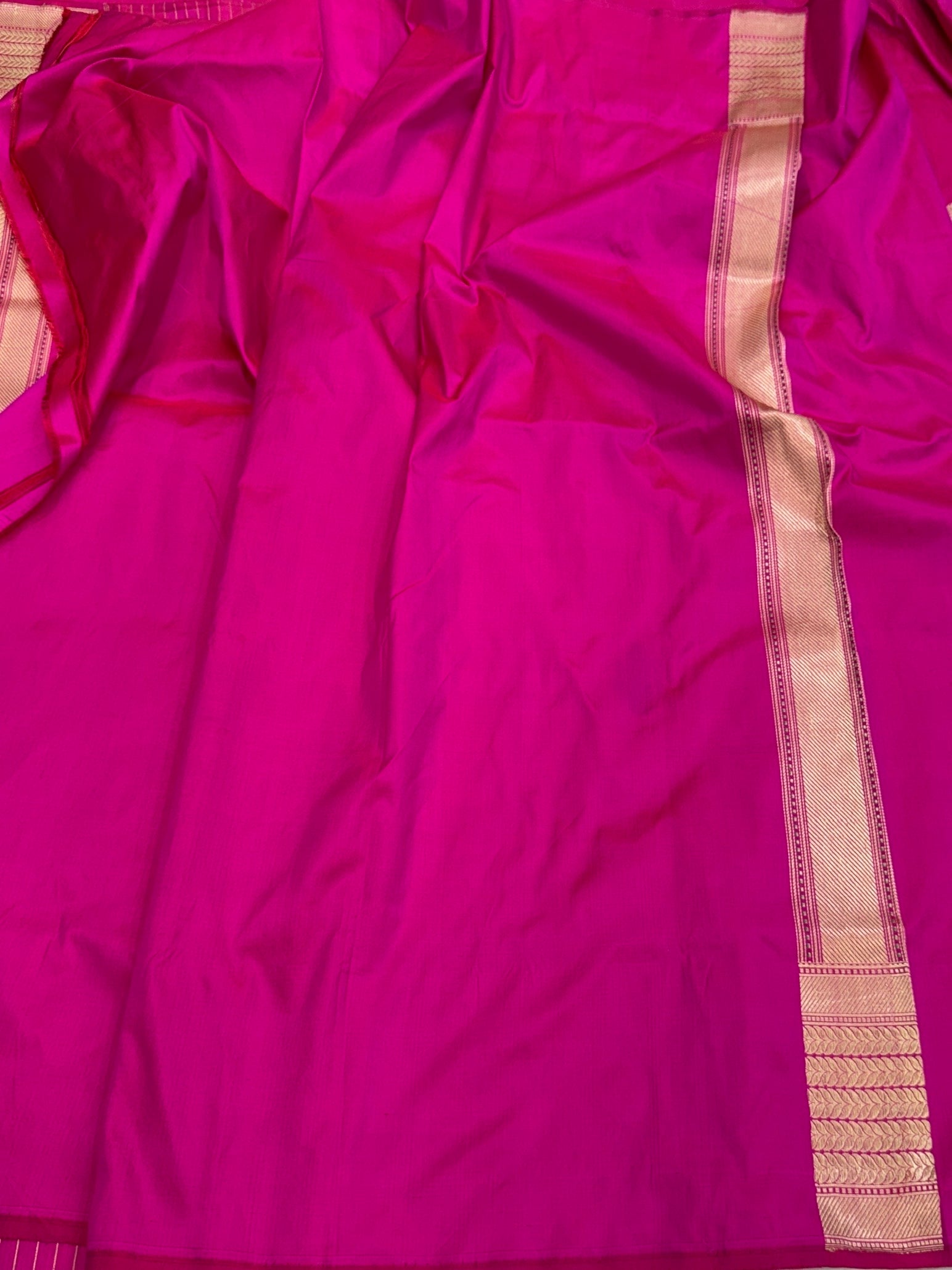 Rani Pink Handwoven Pure Banarasi Silk Saree
