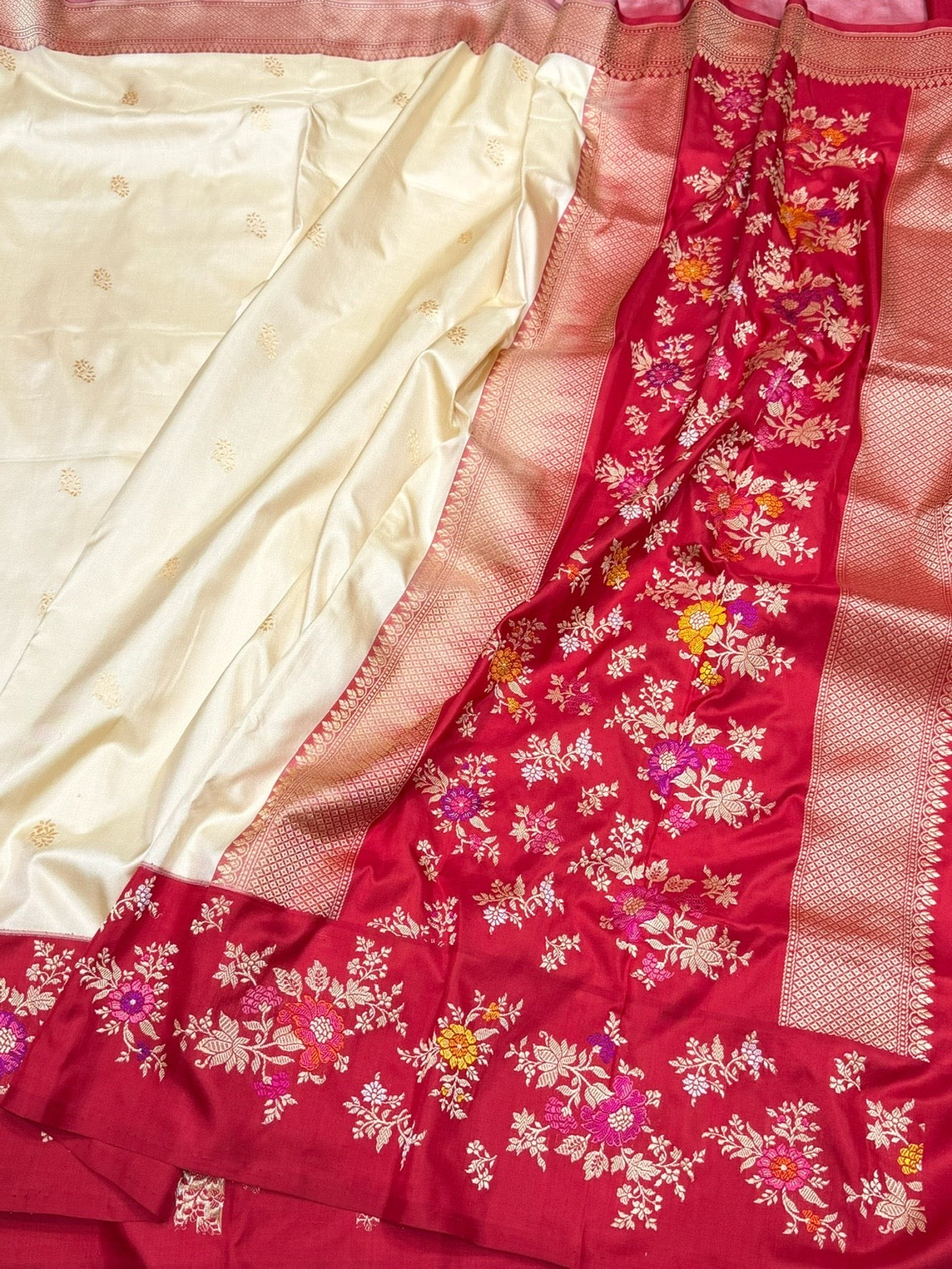 Cream /Red Handwoven Pure Banarasi Silk Saree