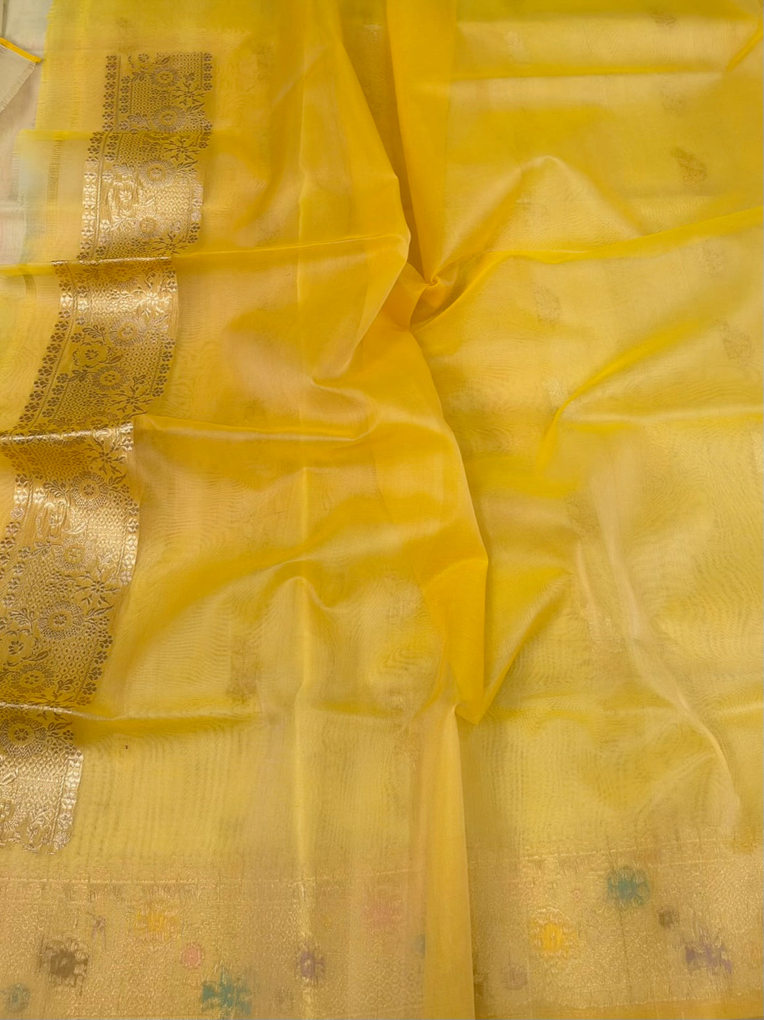 Yellow Handwoven Pure Banarasi Organza Saree