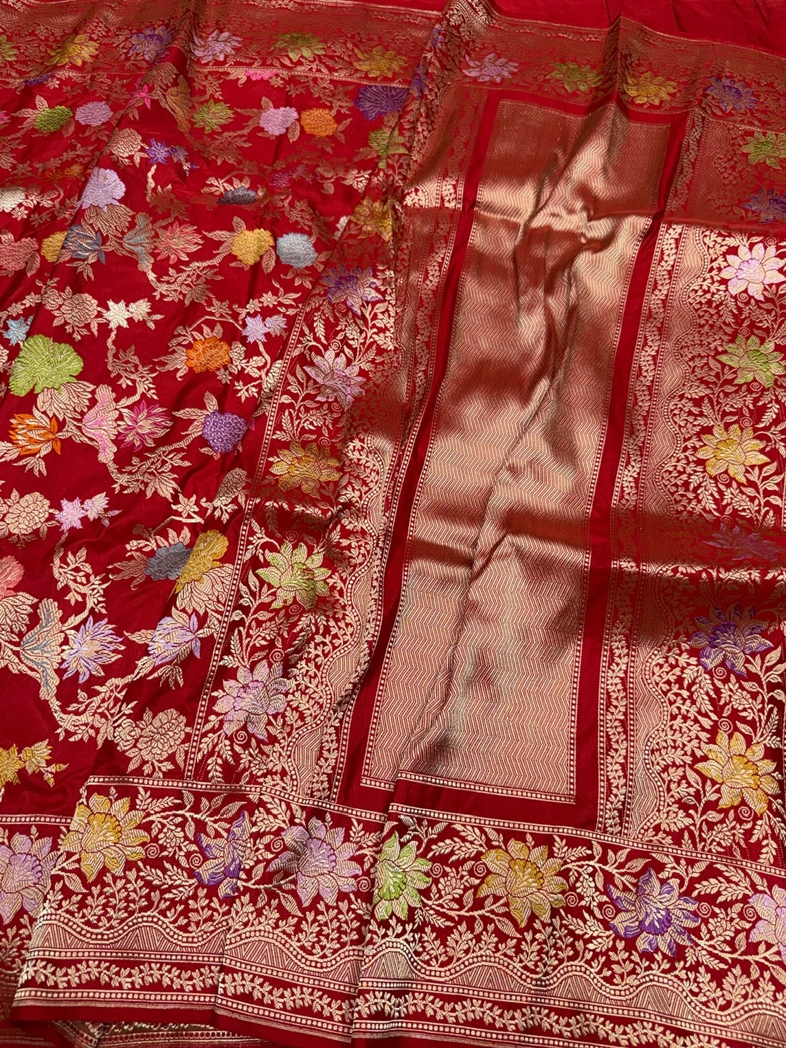 Red Handwoven Pure Banarasi Silk Saree