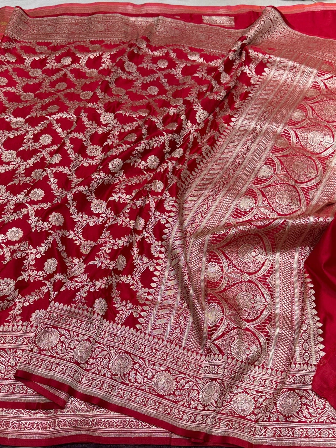 Red Handwoven Vintage Pure Banarasi Satin Silk Saree