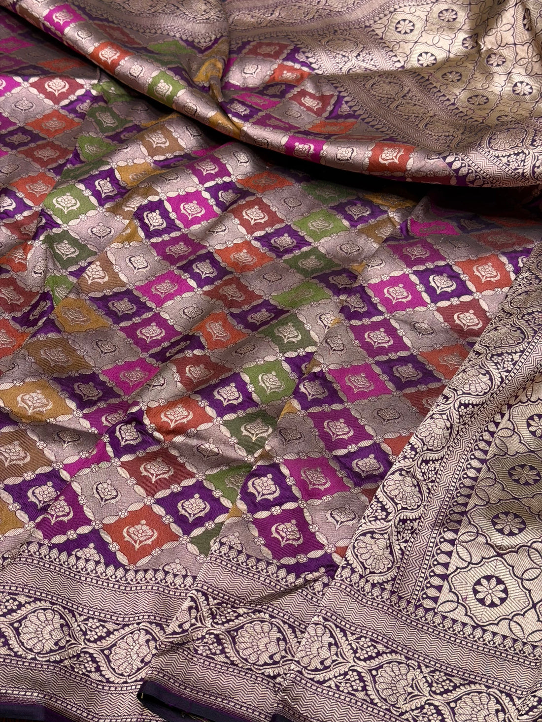 Magenta Pure Banarasi Rangkaat Silk Saree – Cutwork Weave in 100% Pure Katan Silk