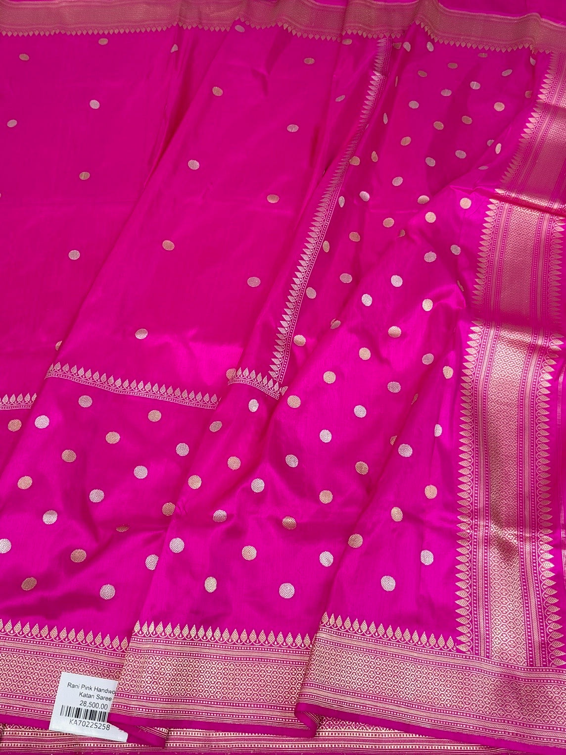 Rani Pink Handwoven Pure Banarasi Silk Saree
