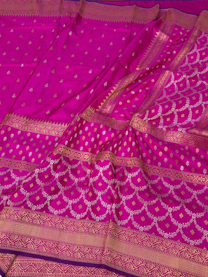 Rani Pink Handwoven Pure Banarasi Rangkaat Silk Saree