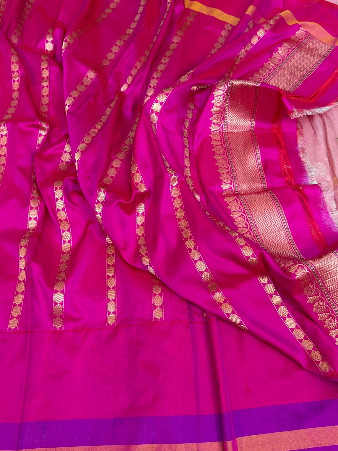 Rani Pink Handwoven Pure Banarasi Ektara Silk Saree