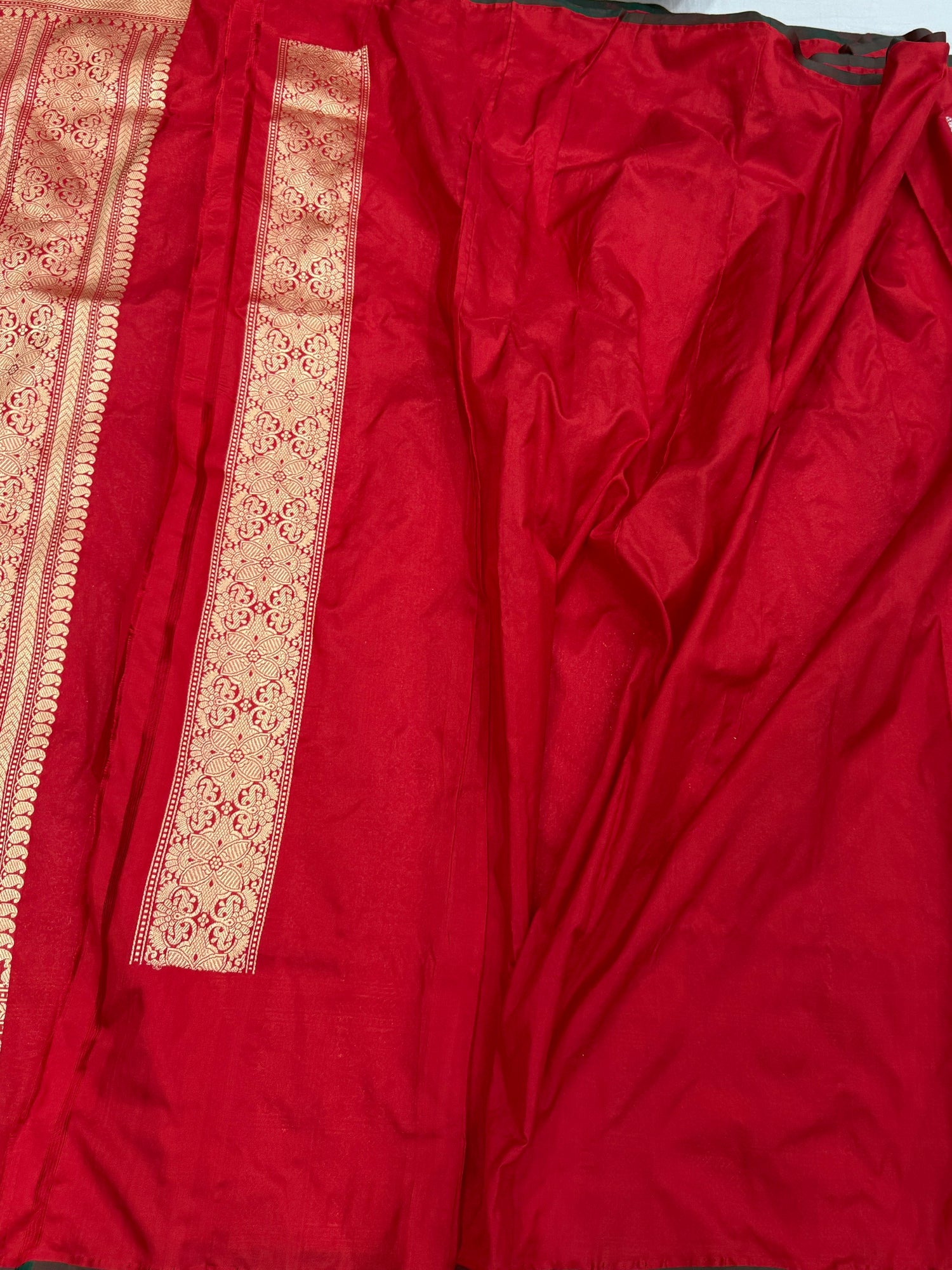 Red Pure Banarasi Silk Brocade Saree in Katan Mulberry Silk – Classic Banaras Weave