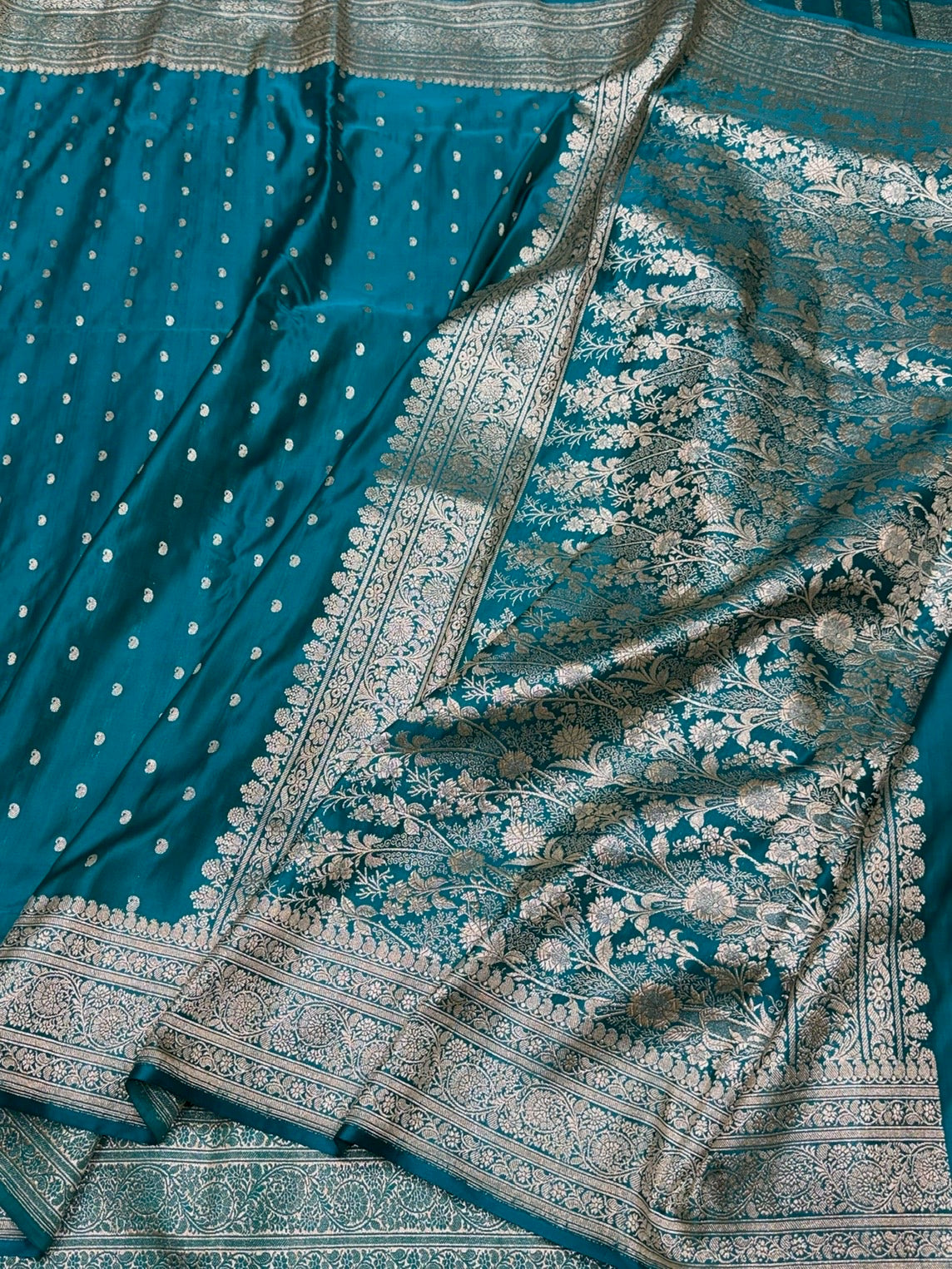 Turquoise Blue Handwoven Vintage Pure Banarasi Satin Silk Saree