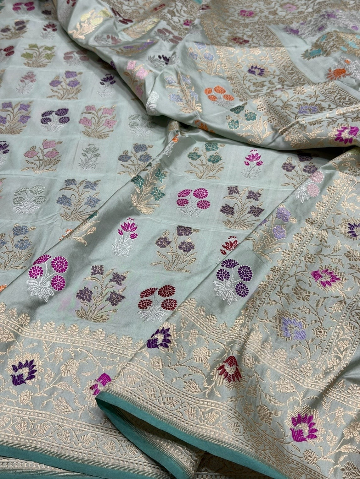 Powder Blue Handwoven Pure Banarasi Silk Saree