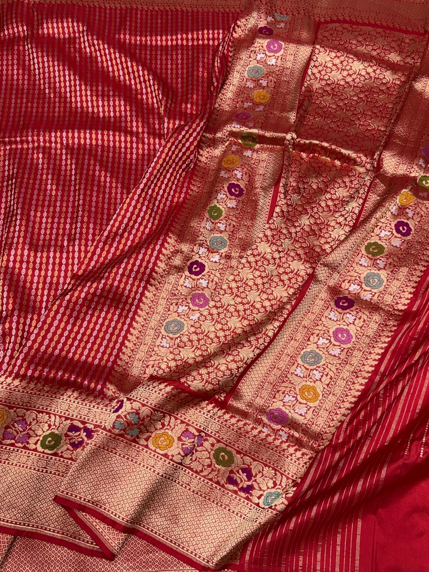 Red Handwoven Pure Banarasi Silk Saree