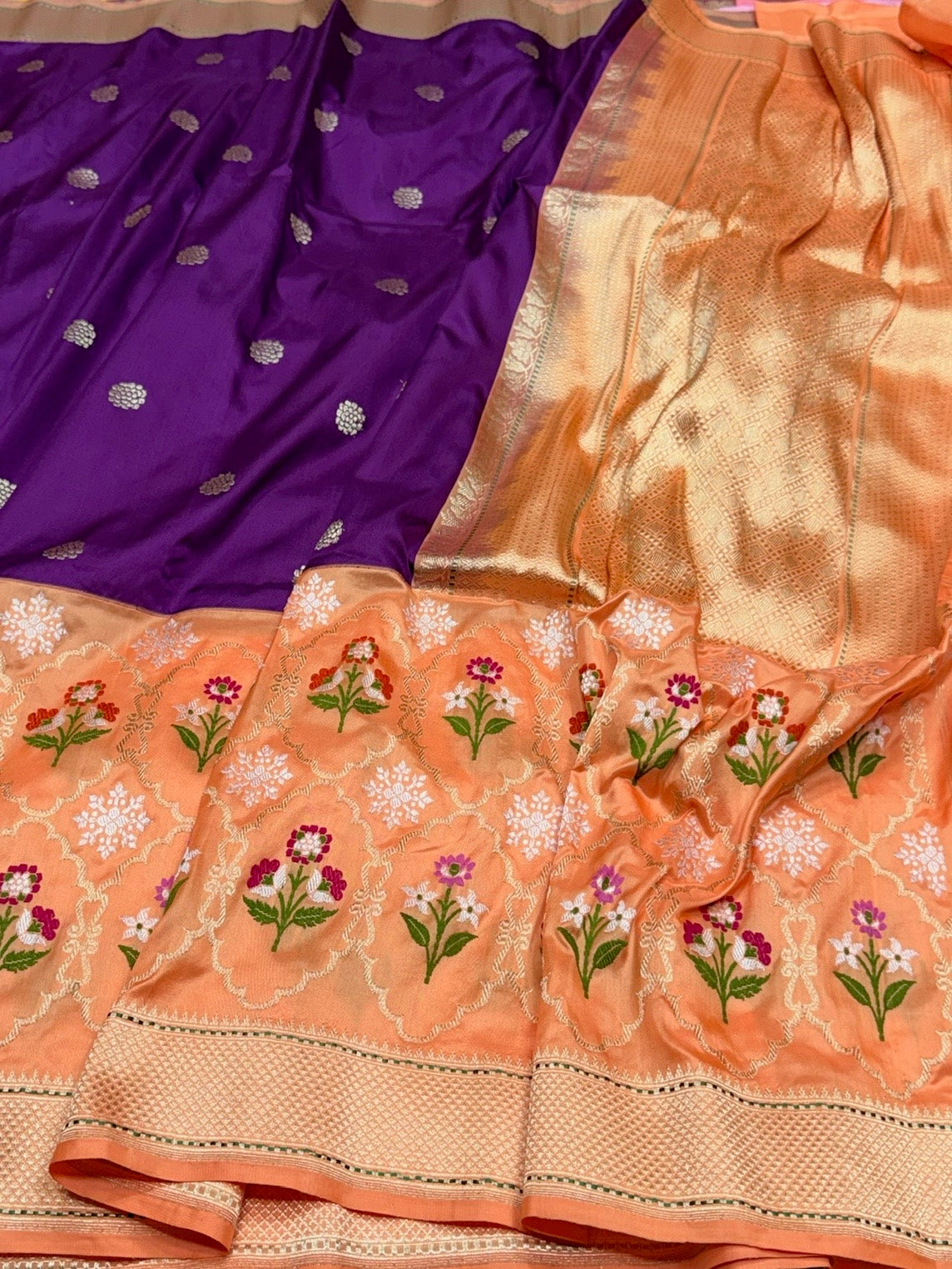 Magenta Handwoven Pure Banarasi Ektara Silk Saree