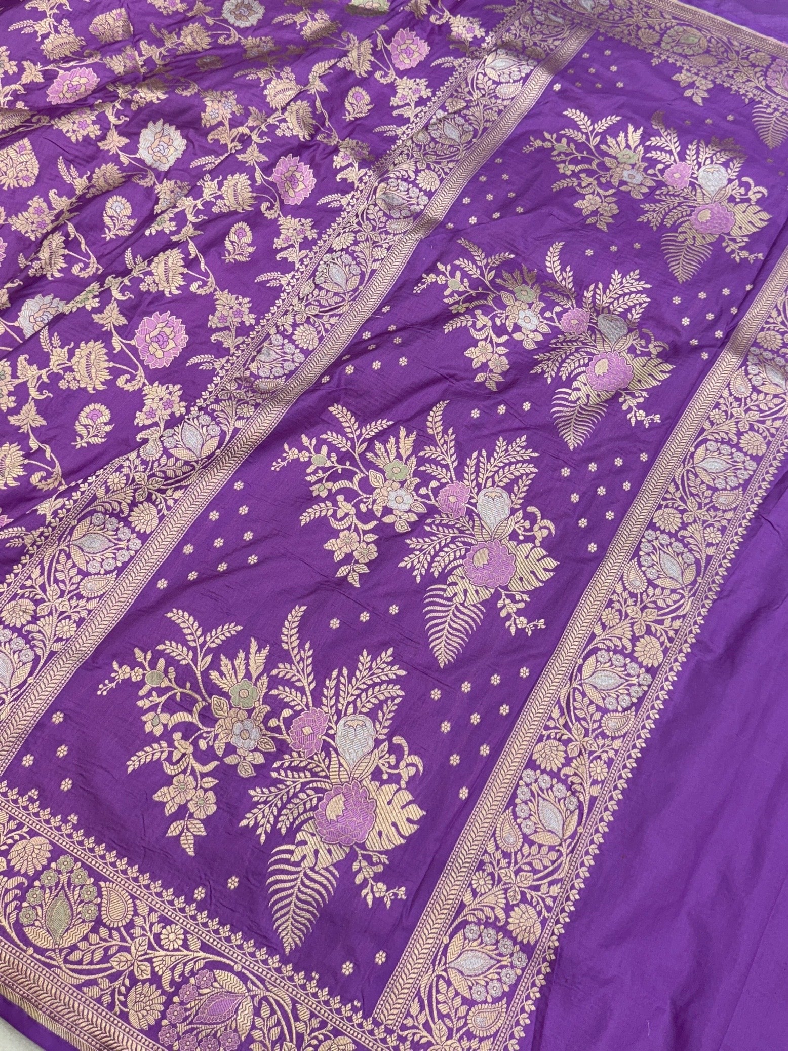 Banarasi Minakari Pure Katan Silk Saree | Pure Silk | Minakari Work | Cutwork Technique | Banarasi Katan Silk Saree