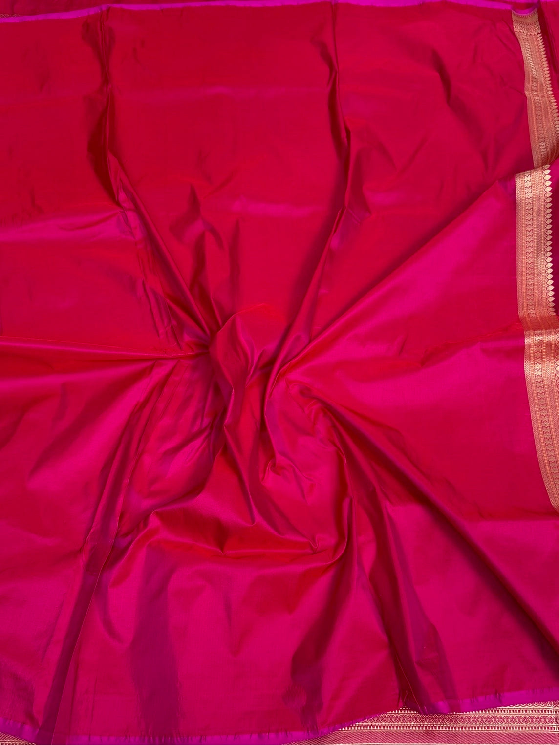 Rani Pink Handwoven Pure Banarasi Katan Silk Saree