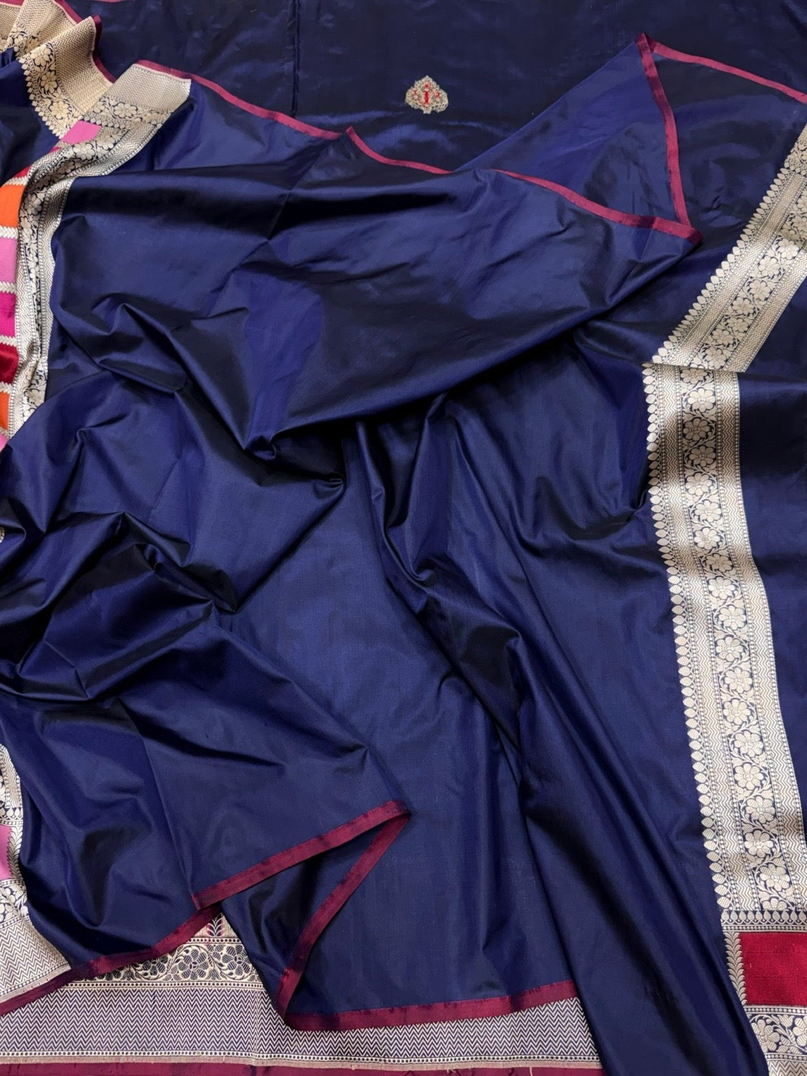 Navy Blue Handwoven Pure Banarasi Silk Saree