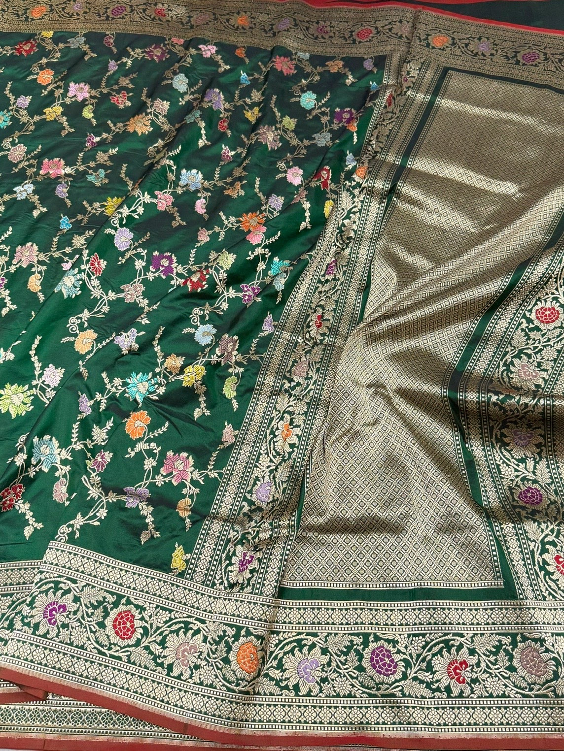 Bottle Green Handwoven Pure Banarasi Silk Saree