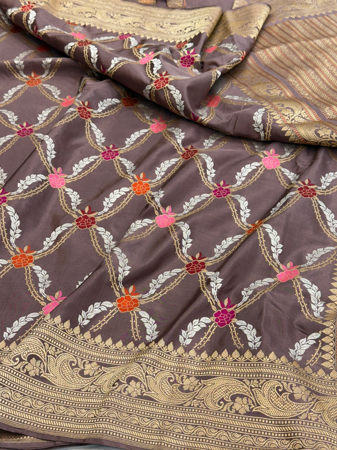 Mauve Handwoven Pure Banarasi Silk Saree