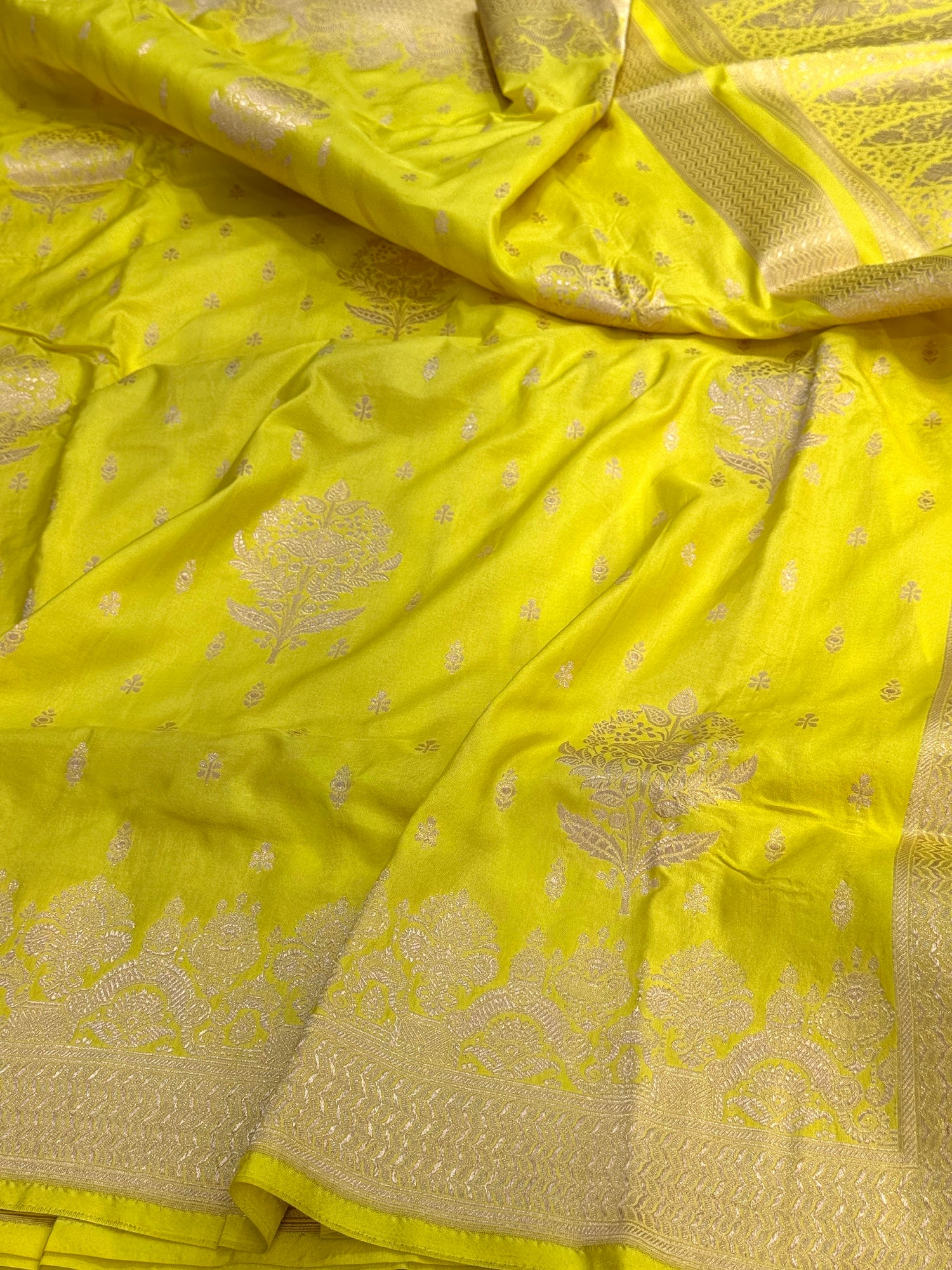 Banarasi Pure Katan Silk Saree | Pure Silk | Cutwork Technique | Banarasi Katan Silk Saree