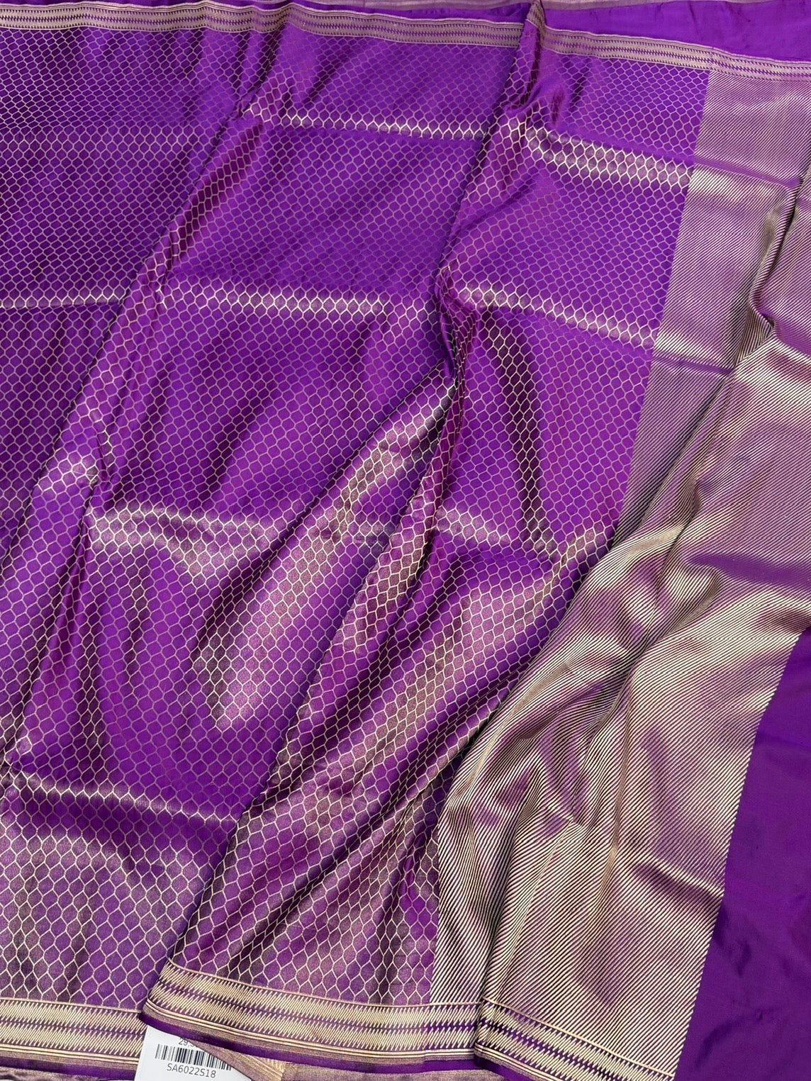 Purple Handwoven Pure Banarasi Satin Tanchoi Silk Saree
