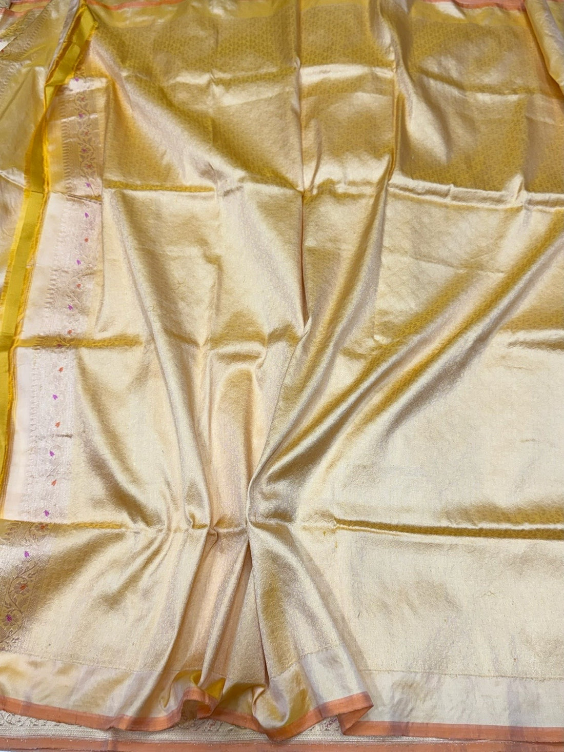 Butter Yellow Handwoven Pure Banarasi Katan Silk Saree