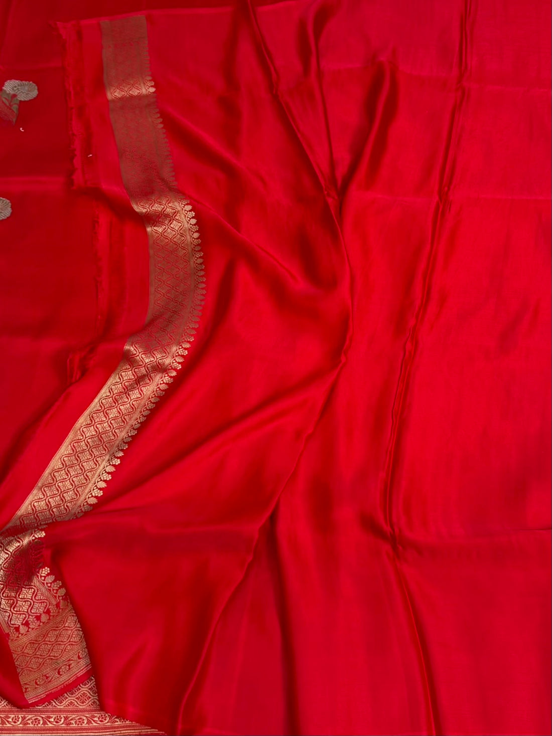 Red Handwoven Pure Banarasi Mashru Satin Silk Saree