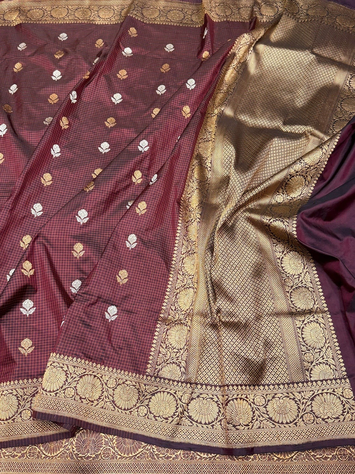 Handwoven Pure Banarasi Saree in Katan Silk – Traditional Checks Weave