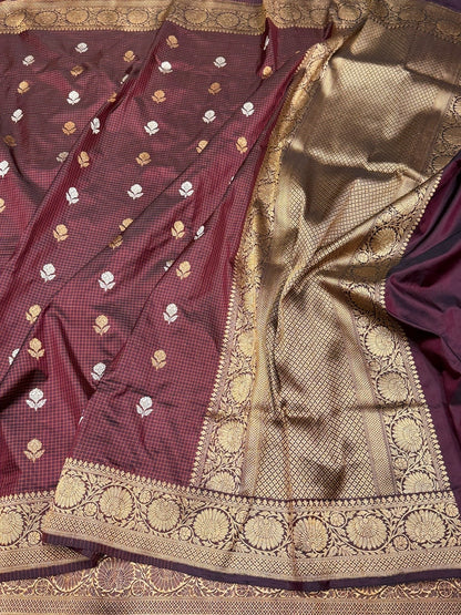 Handwoven Pure Banarasi Saree in Katan Silk – Traditional Checks Weave