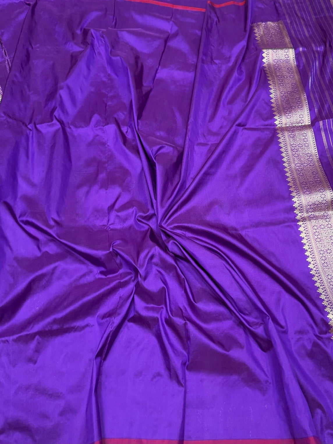 Purple Rangkaat Handwoven Pure Banarasi Silk Saree