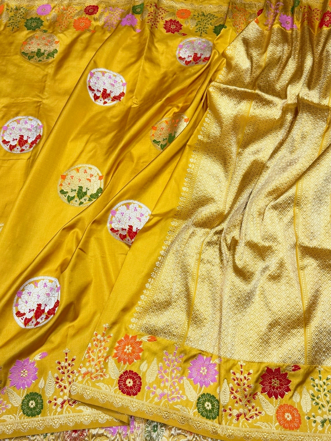 Yellow Handwoven Pure Banarasi Ektara Silk Saree