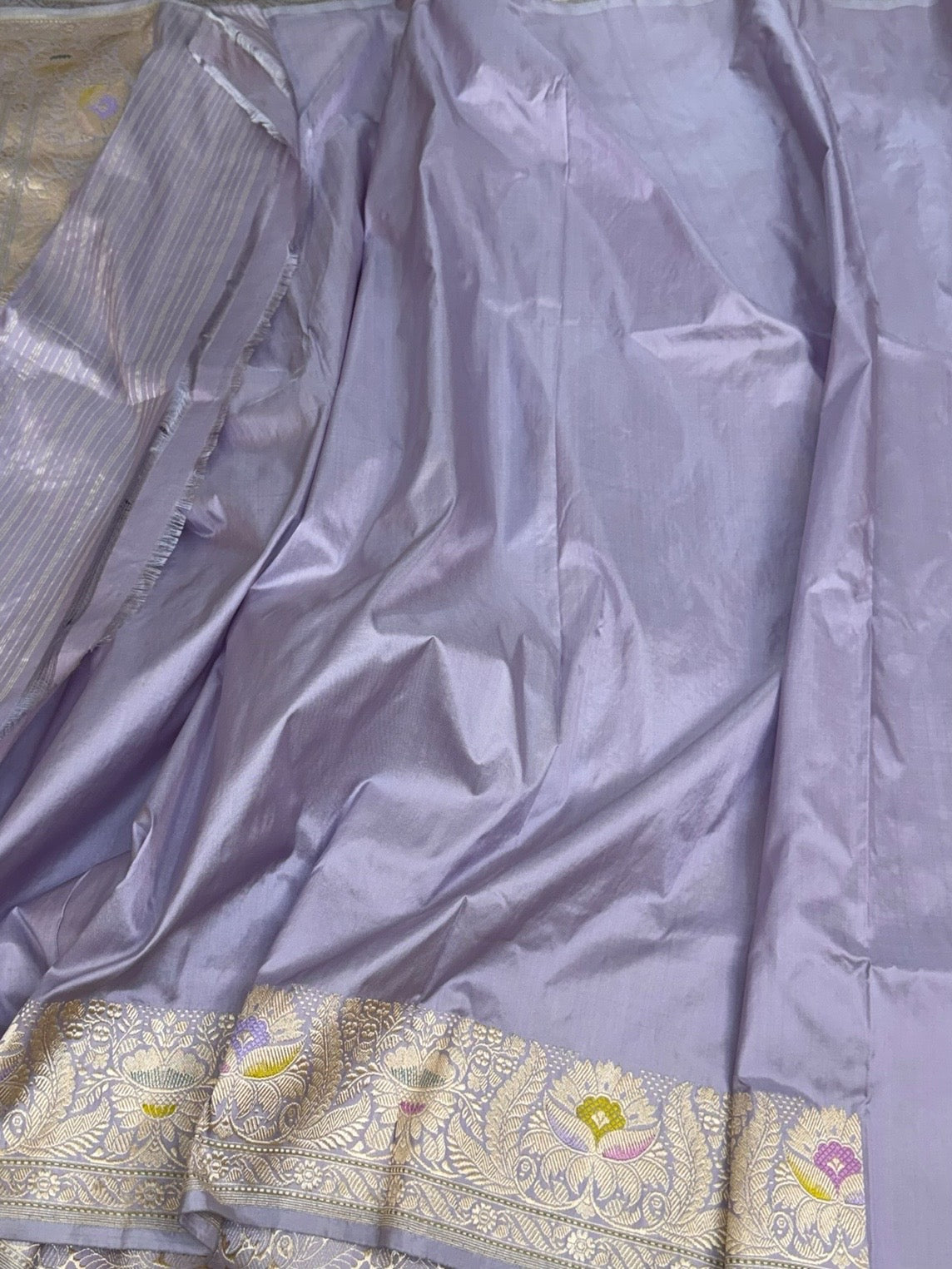 Lavender Handwoven Pure Banarasi Silk Saree