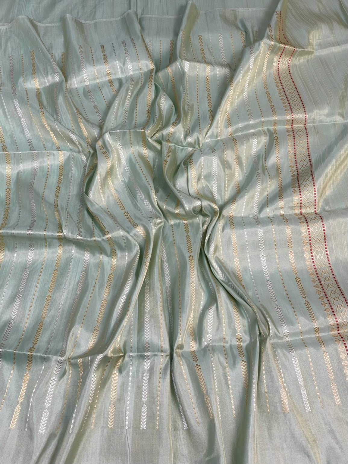 Sea Green Handwoven Pure Banarasi Ektara Tissue Saree