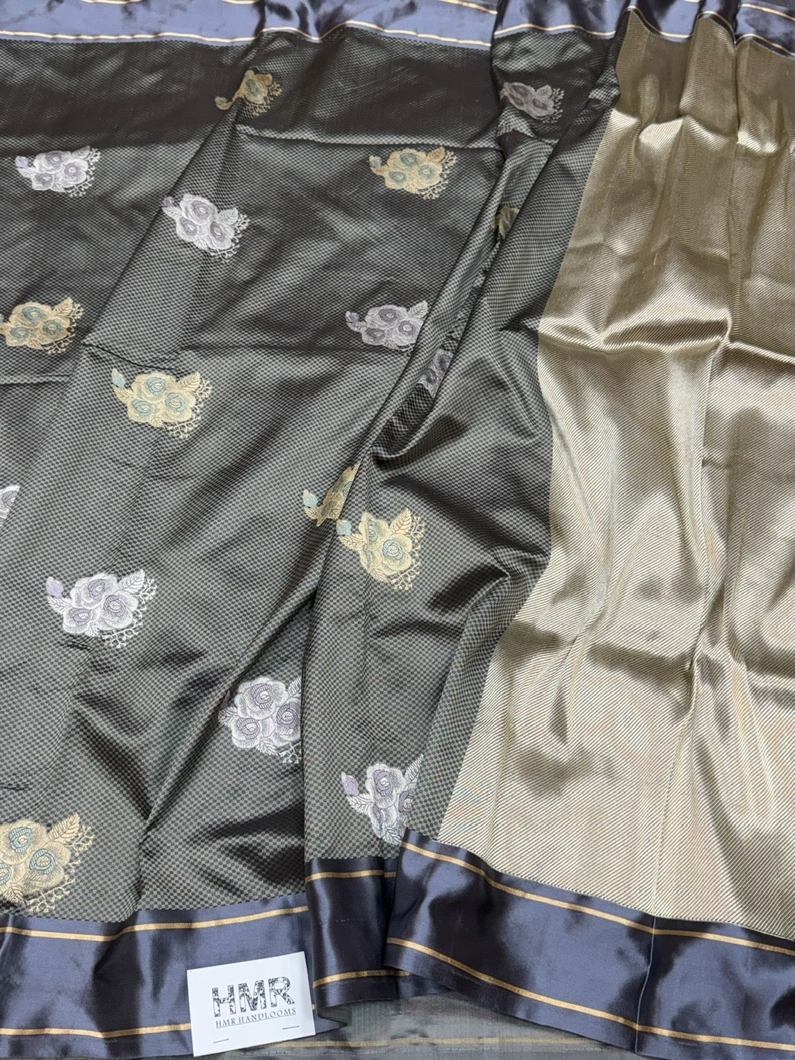 Black Handwoven Pure Banarasi Satin Tanchoi Silk Saree