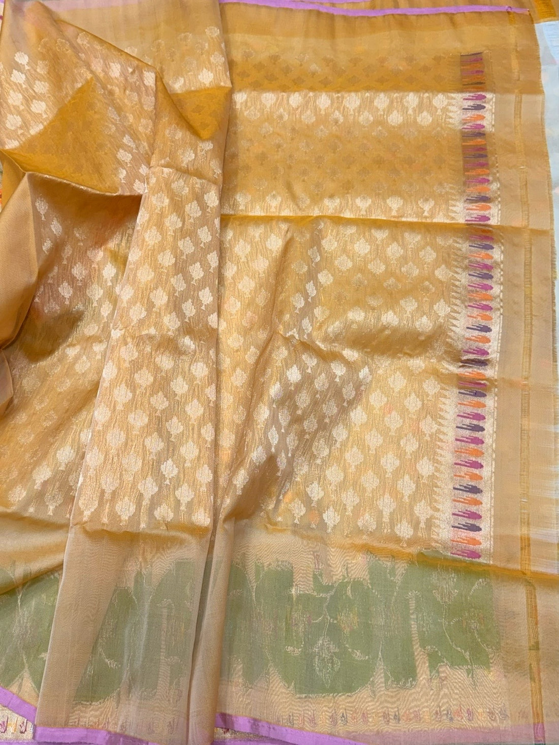 Ivory Handwoven Pure Banarasi Ektara Organza Silk Saree – Kadwa Weave Paithni Border in Kora Mulberry Silk