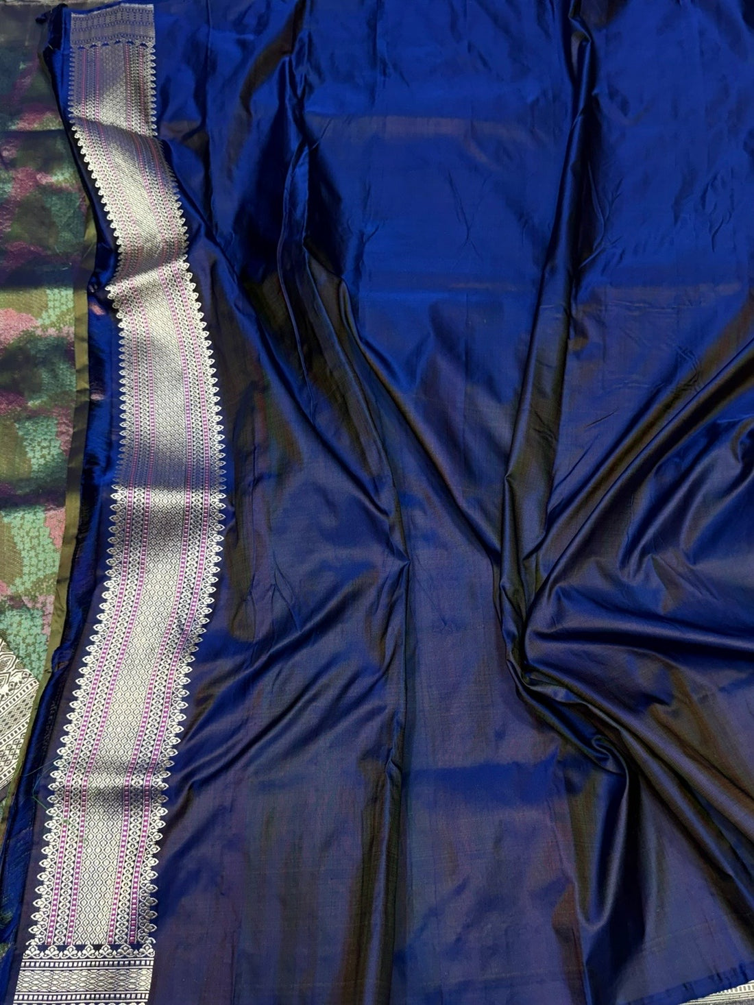 Navy Blue Handwoven Banarasi Satin Tanchoi Brocade Saree