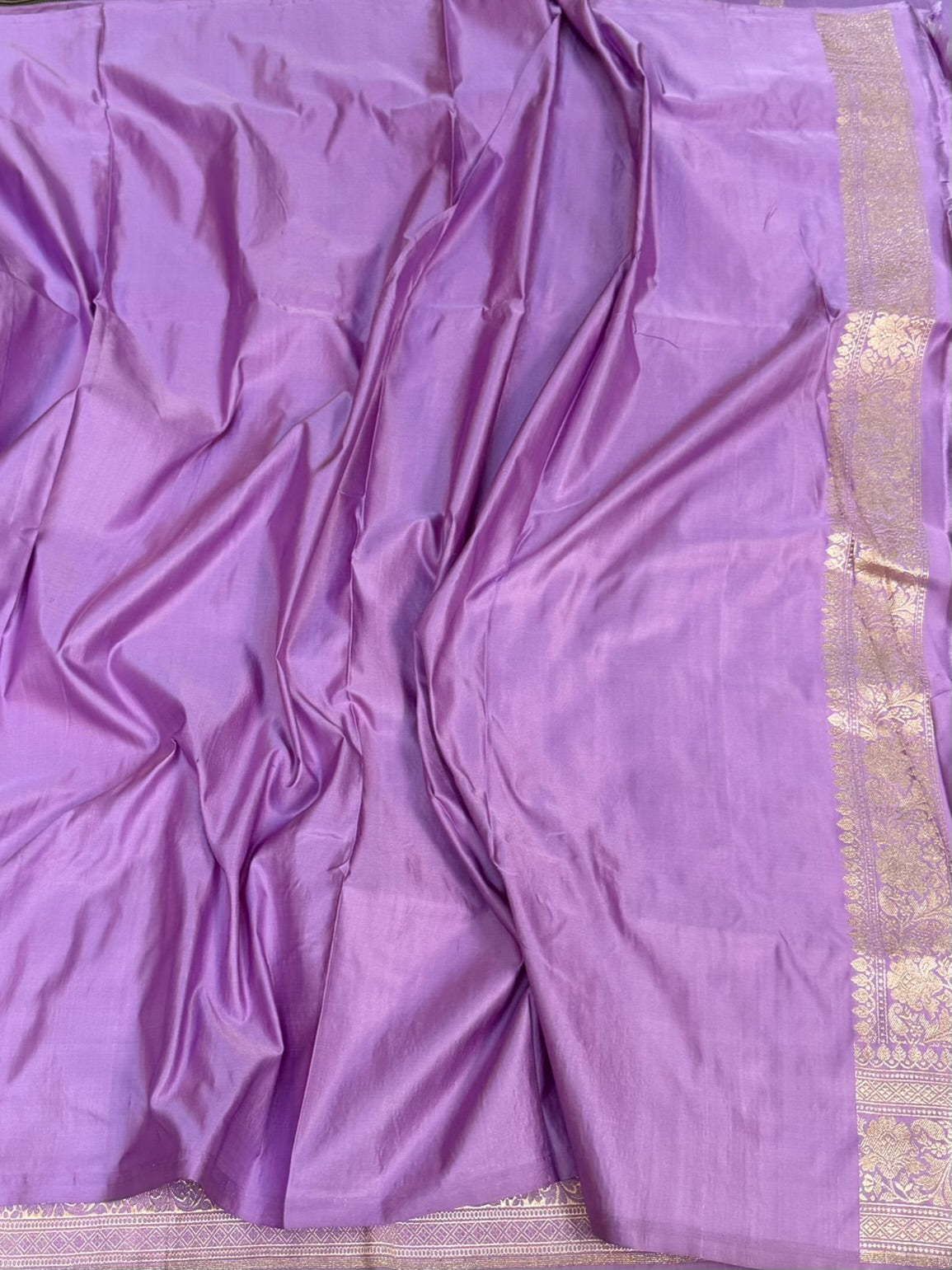 Lavender Handwoven Pure Banarasi Satin Silk Saree